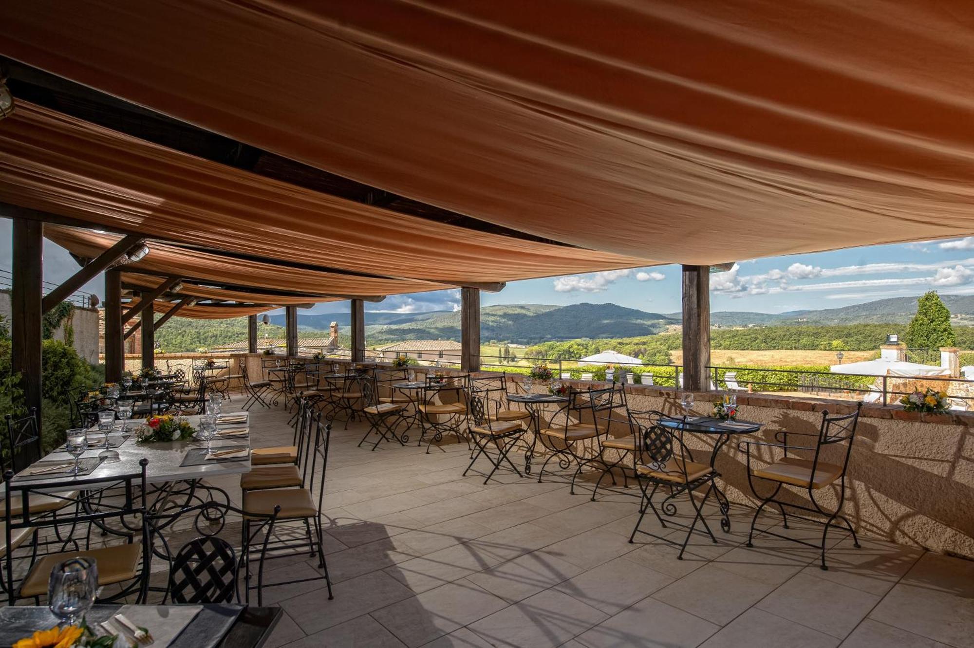 La Bagnaia Golf Resort Dış mekan fotoğraf