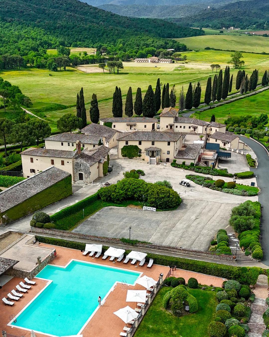 La Bagnaia Golf Resort Dış mekan fotoğraf