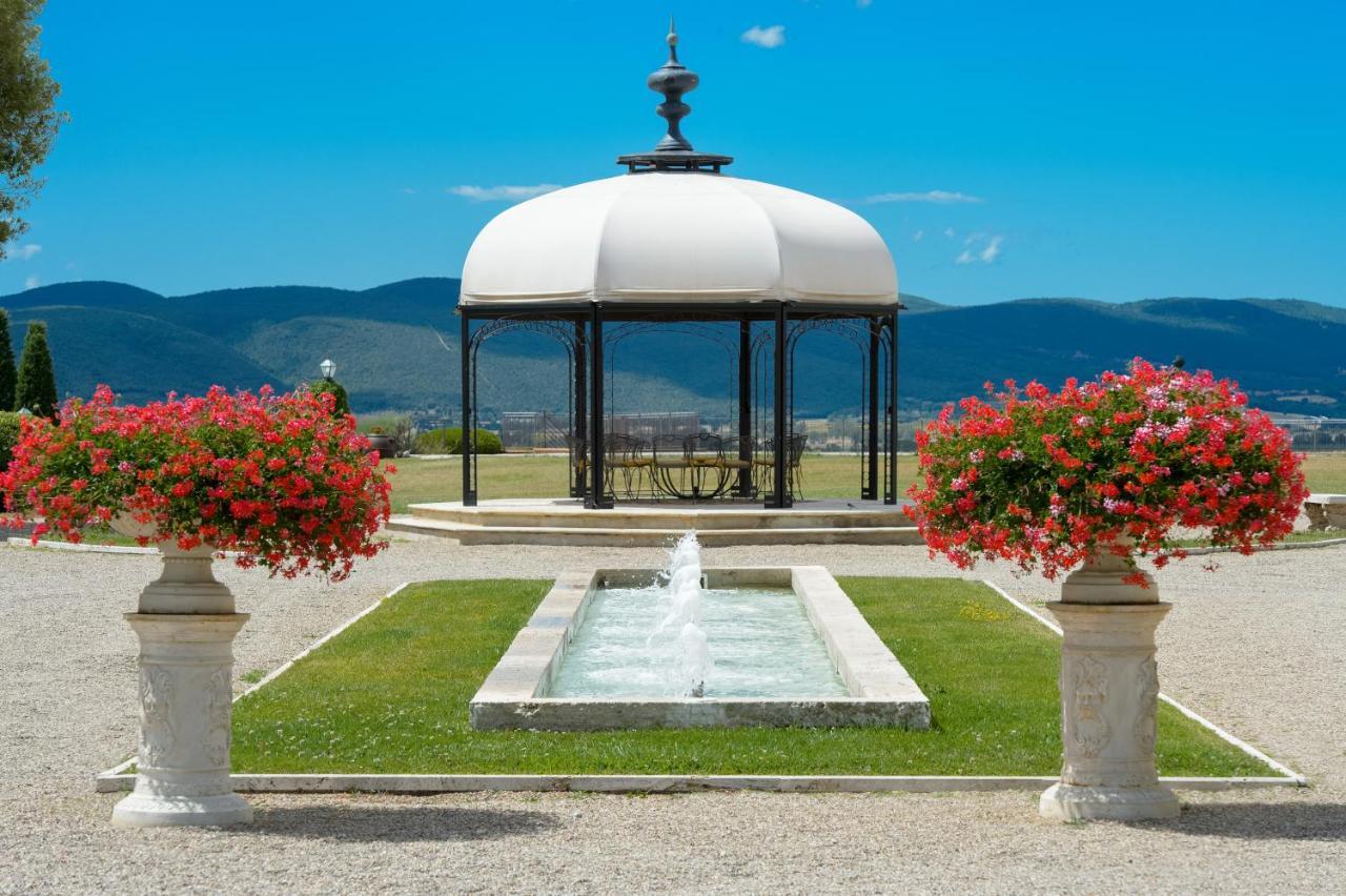 La Bagnaia Golf Resort Dış mekan fotoğraf
